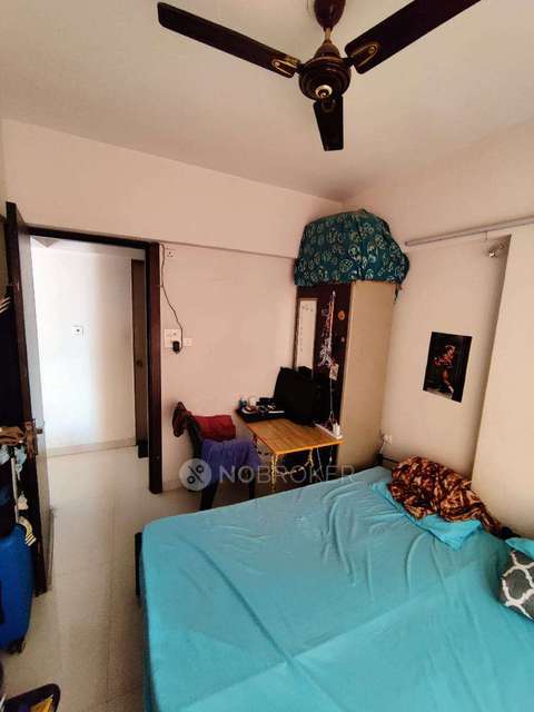 Single Room for Male In 2 BHK  In Vaastu Viva In Wakad