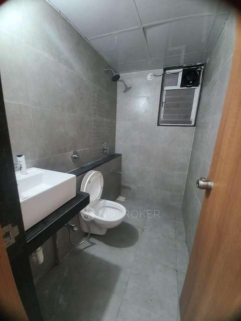 2 BHK Flat In Zen Estate, C Wing for Rent  In Zen Estate