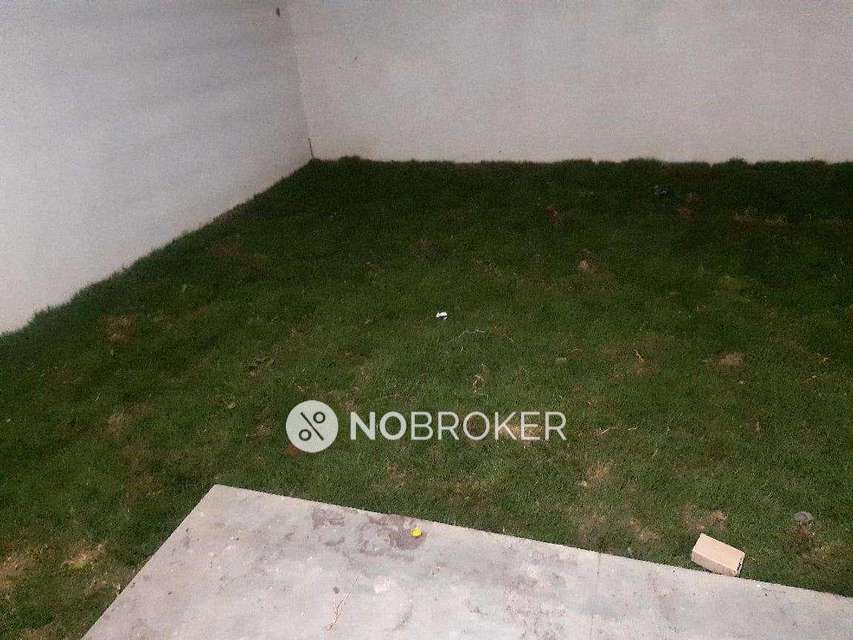 4 BHK Flat In Bptp Park Elite Floors for Rent  In Sector 82