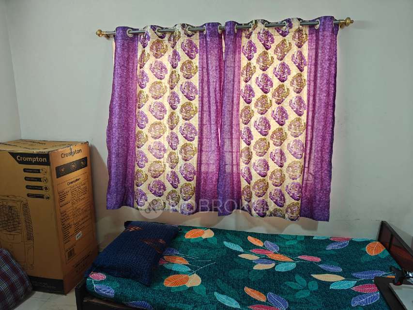 Single Room for Male In 3 BHK  In Sri Sairam Towers In Hafeezpet