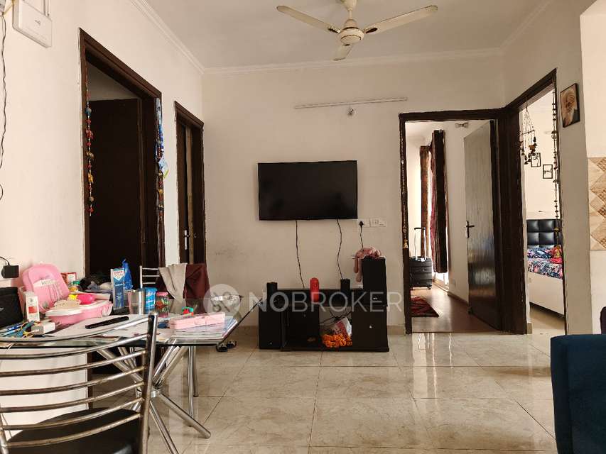 3 BHK Flat In Amrapali Leisure Park for Rent  In Techzone 4