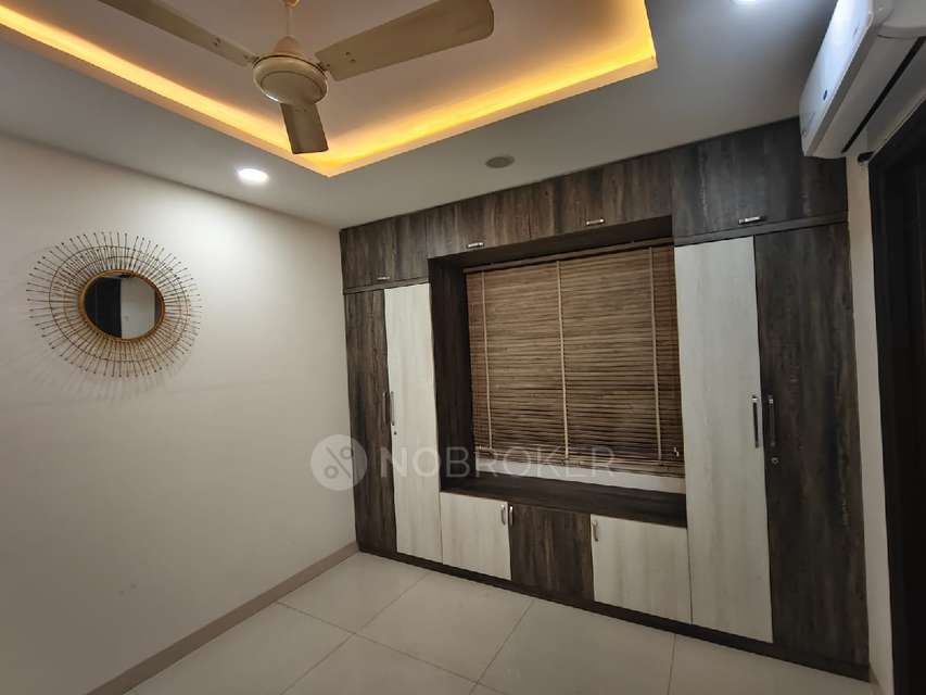 2 BHK Flat In Svc Treewalk for Rent  In Kondapur