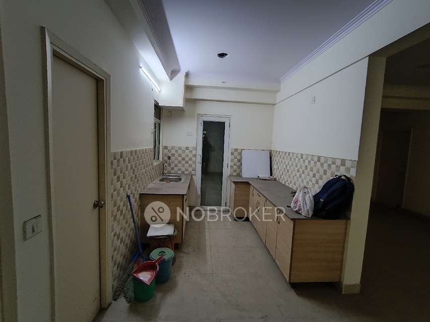 4 BHK Flat In 16th Avenue For Sale  In Gaur City 2