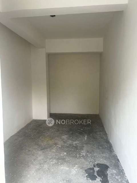 Shop in Sector 72, Gurgaon for Rent
