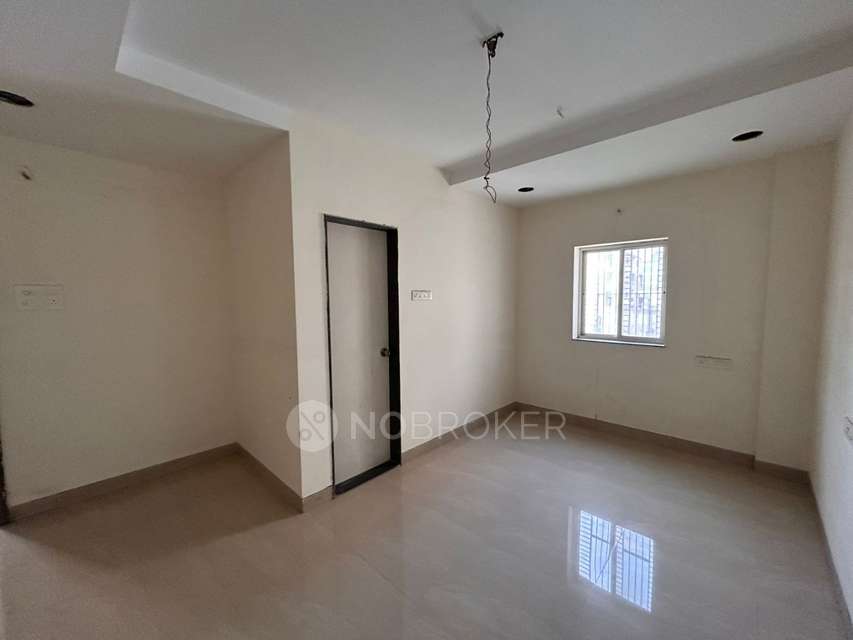 4+ BHK Flat For Sale  In Manjari Bk