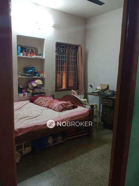 4+ BHK Flat For Sale  In Vijayanagar