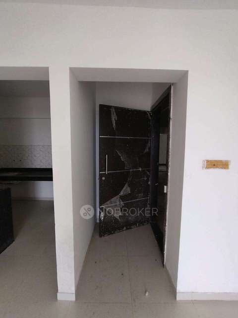 2 BHK Flat In Majestique Nest Apartments for Rent  In Fursungi