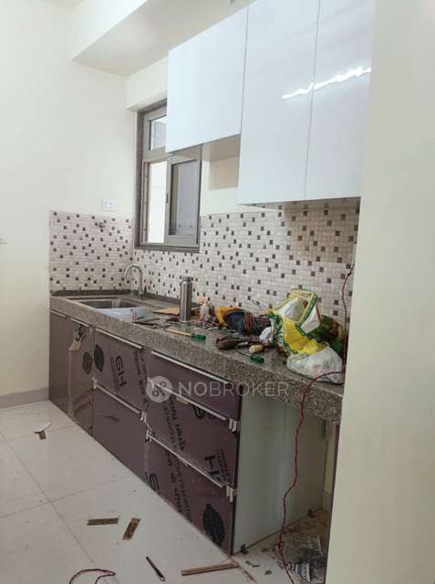 2 BHK Flat In Shapoorji Pallonji Astron For Sale  In Kandivali &#40;east&#41;