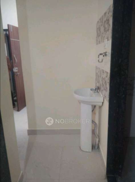 1 BHK Flat In Ek Vishwa Residency Hadpsar for Rent  In Gondhale Nagar