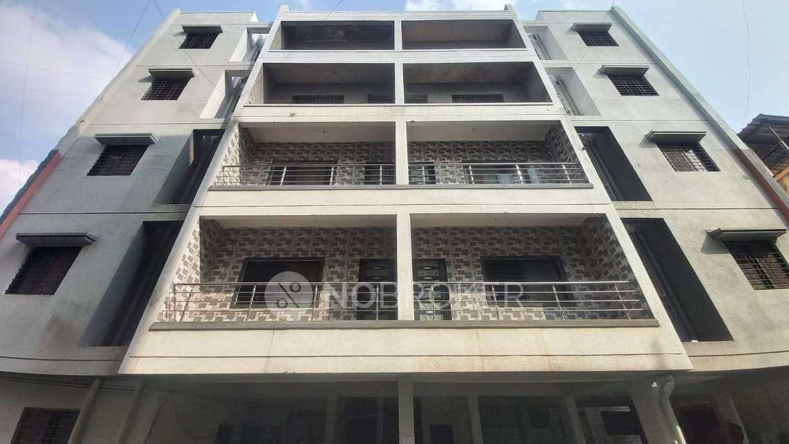 2 BHK Flat In  Shree Sai Samarth Housing Society for Rent  In Manjri Budruk