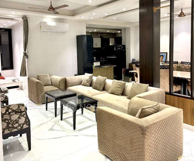 4 BHK Flat In Priya Apartments For Sale  In Punjabi Bagh