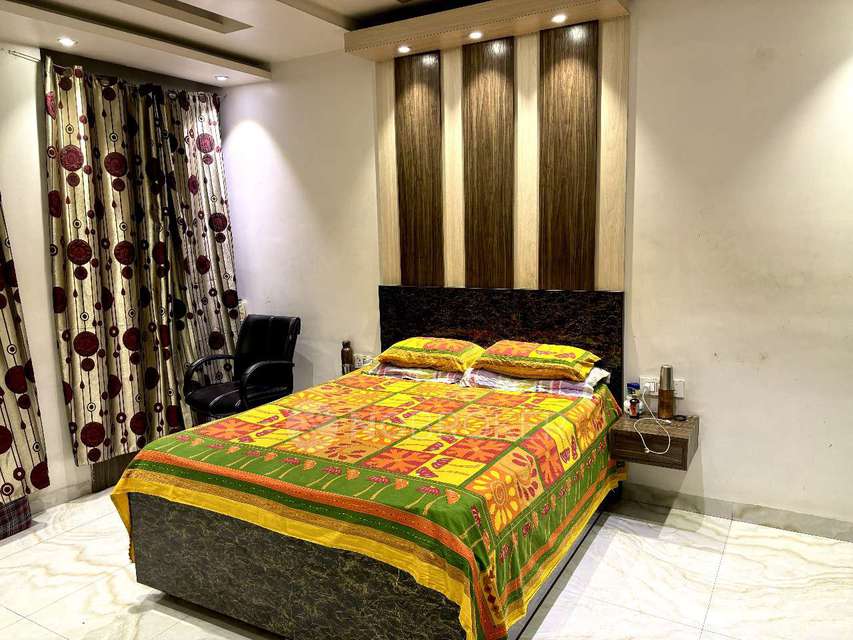 4 BHK Flat In Priya Apartments For Sale  In Punjabi Bagh