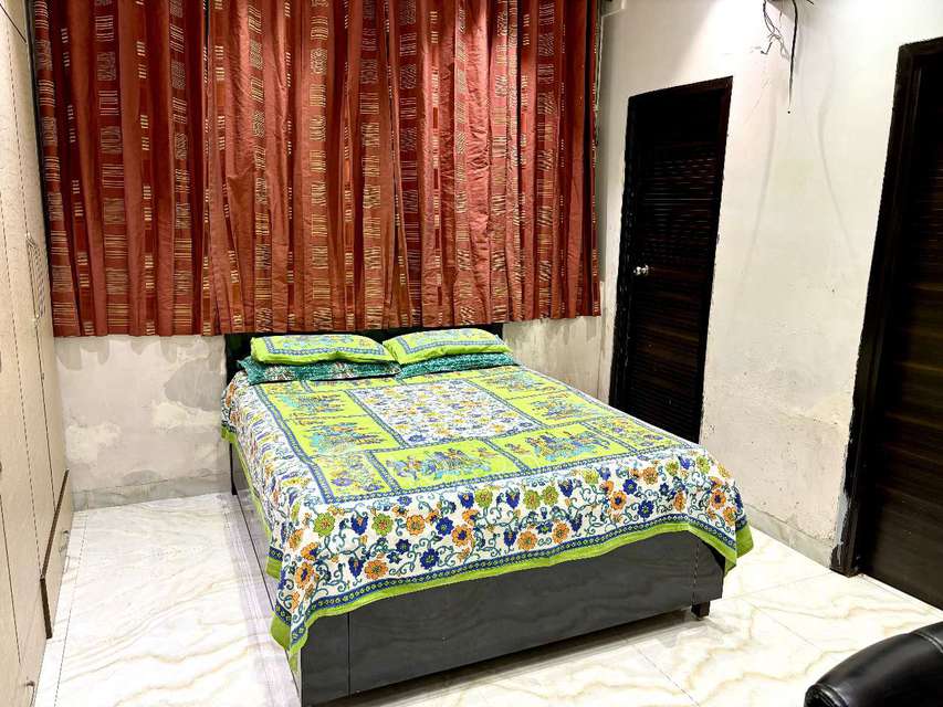 4 BHK Flat In Priya Apartments For Sale  In Punjabi Bagh