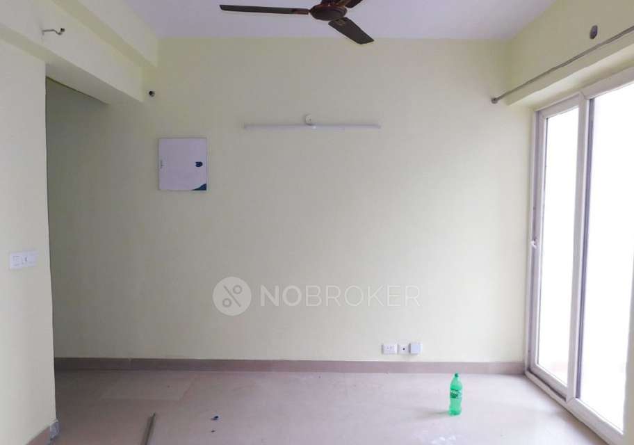 3 BHK Flat In Sethi Max Royal for Rent  In Sector 76