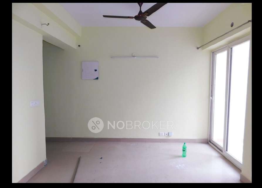 3 BHK Flat In Sethi Max Royal for Rent  In Sector 76