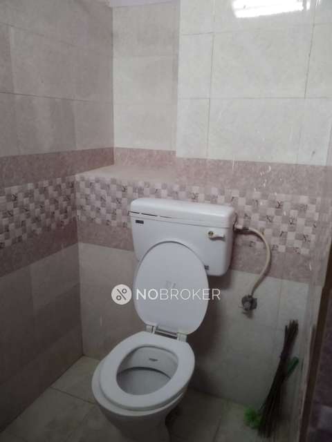 2 BHK Flat In Sumaiya Dafodil For Sale  In Santosh Nagar