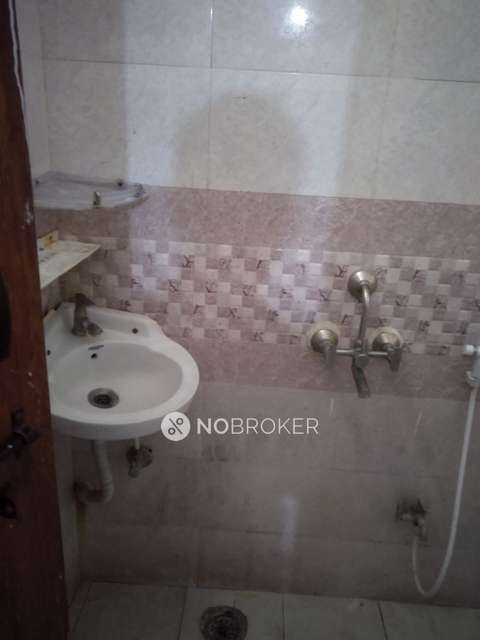 2 BHK Flat In Sumaiya Dafodil For Sale  In Santosh Nagar