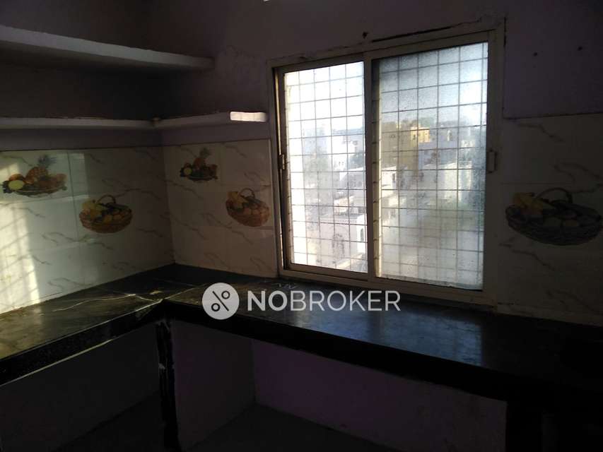 2 BHK Flat In Sumaiya Dafodil For Sale  In Santosh Nagar