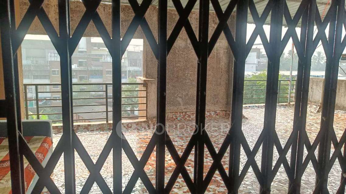 2 BHK Flat In Parzata For Sale  In Nere