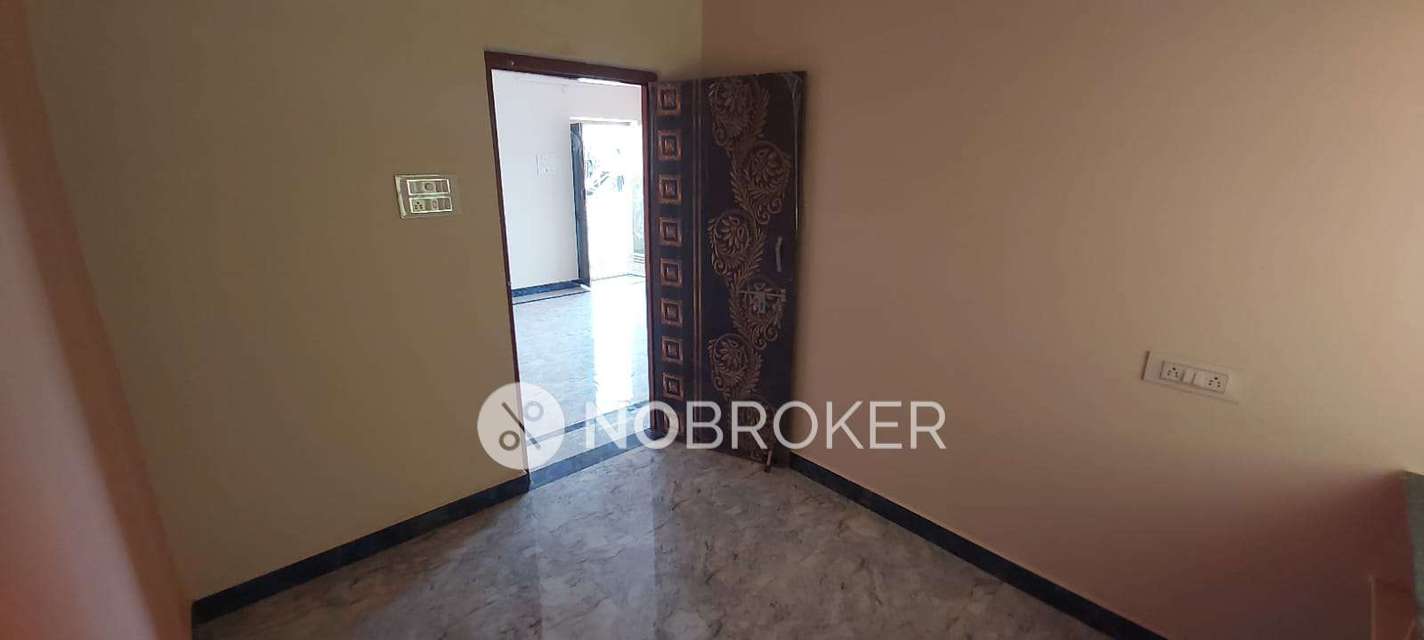 2 BHK House for Rent  In Isnapur