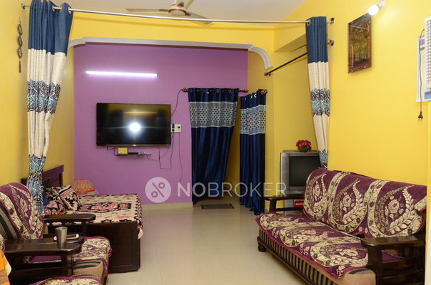 2 BHK Flat In Sri Lakshmi Enclave For Sale  In Rodamestri Nagar