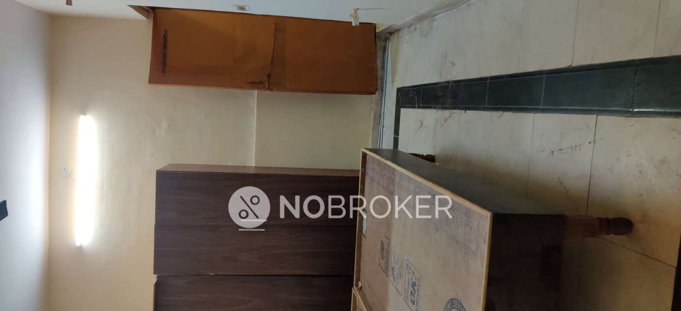 2 BHK Flat for Rent  In Sector 58