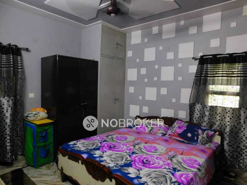 3 BHK Flat In Chitrakoot Apartment For Sale  In Pitam Pura