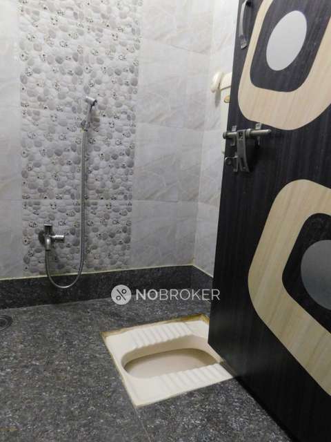 3 BHK Flat In Chitrakoot Apartment For Sale  In Pitam Pura