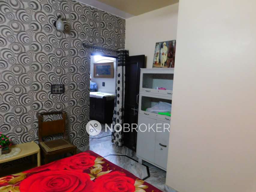 3 BHK Flat In Chitrakoot Apartment For Sale  In Pitam Pura