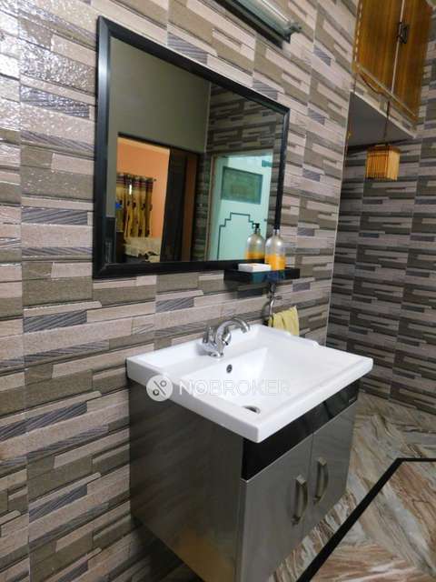 3 BHK Flat In Chitrakoot Apartment For Sale  In Pitam Pura