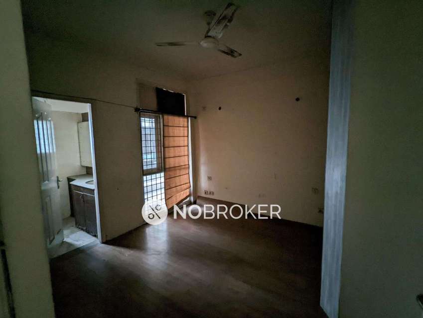 3 BHK Flat For Sale  In Sector 57