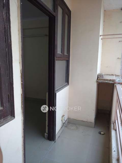 2 BHK Flat For Sale  In  Mandi