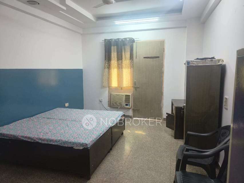 PG for Boys in Punjabi Bagh