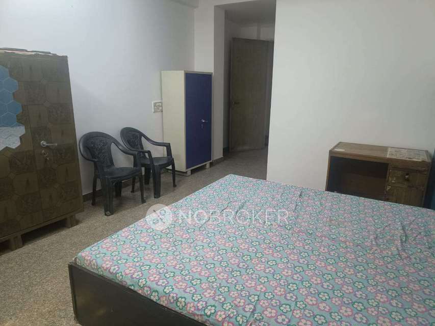 PG for Boys in Punjabi Bagh