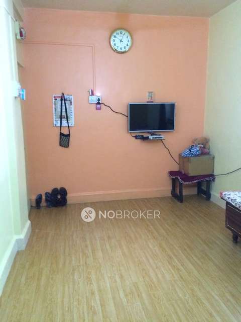 1 RK Flat In National Park Chs For Sale  In Anand Nagar