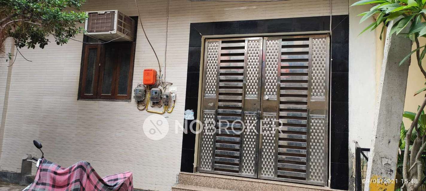 4+ BHK House For Sale  In Sangam Vihar