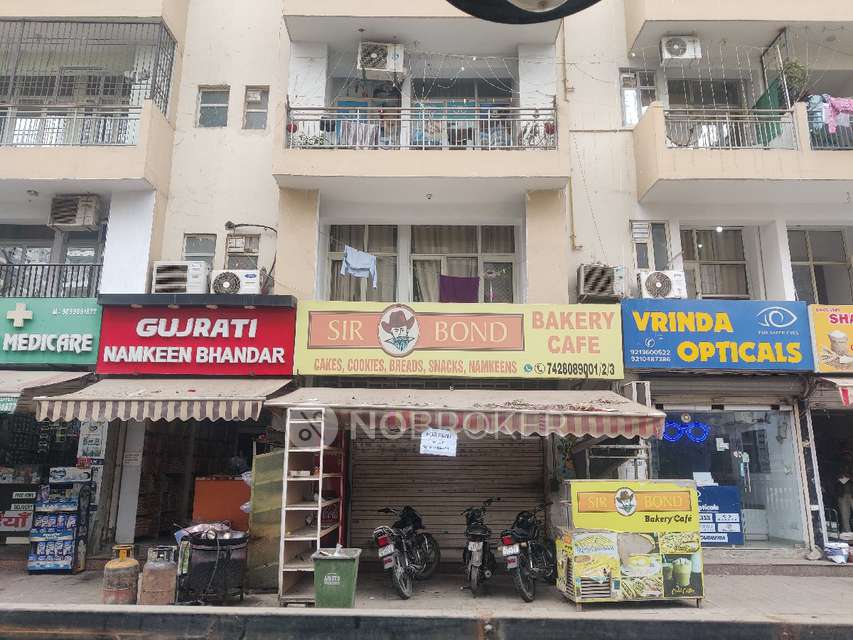 Shop in Milan Earth, Ghaziabad for Rent 