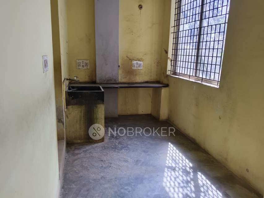 Godown/Warehouse in Sompura Gate, Bangalore for Rent 