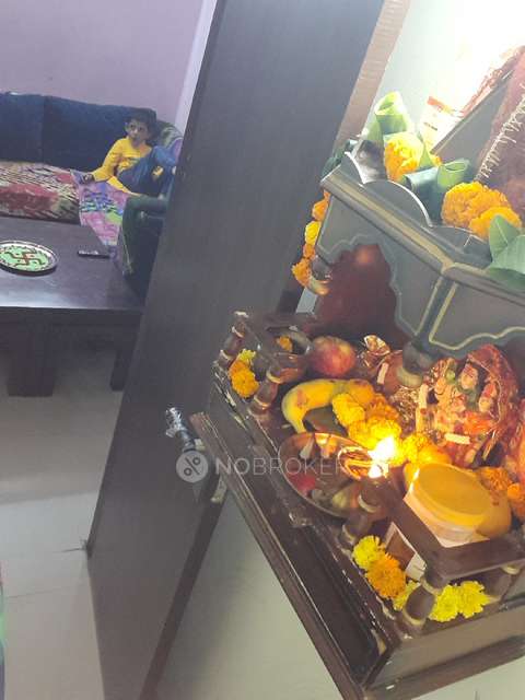 2 BHK Flat In Nirala Estate for Rent  In Patwari