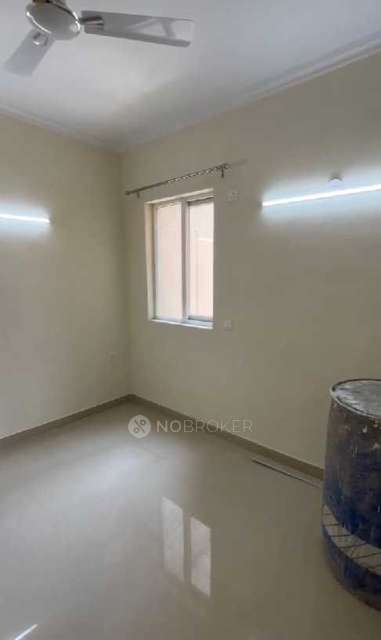 3 BHK Flat In Amrapali Crystal  for Rent  In Sector 76