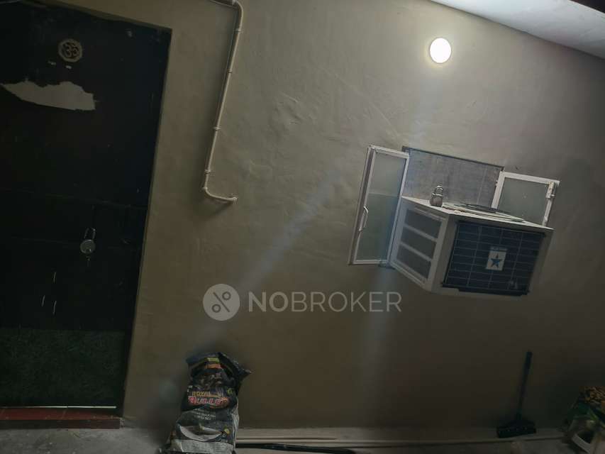 3 BHK Flat In B Block Jalvayi Vihar for Rent  In Jalvayu Vihar