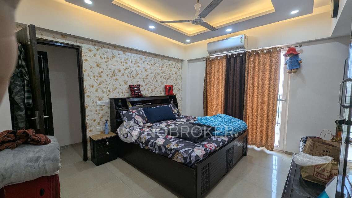 3 BHK Flat In Nirala Estate for Rent  In Techzone 4