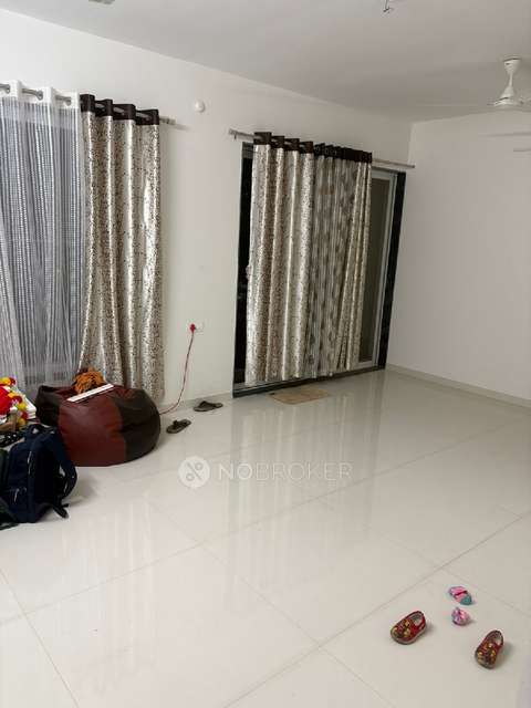 2 BHK Flat In Bhandari 32 Pinewood Drive for Rent  In Hinjewadi