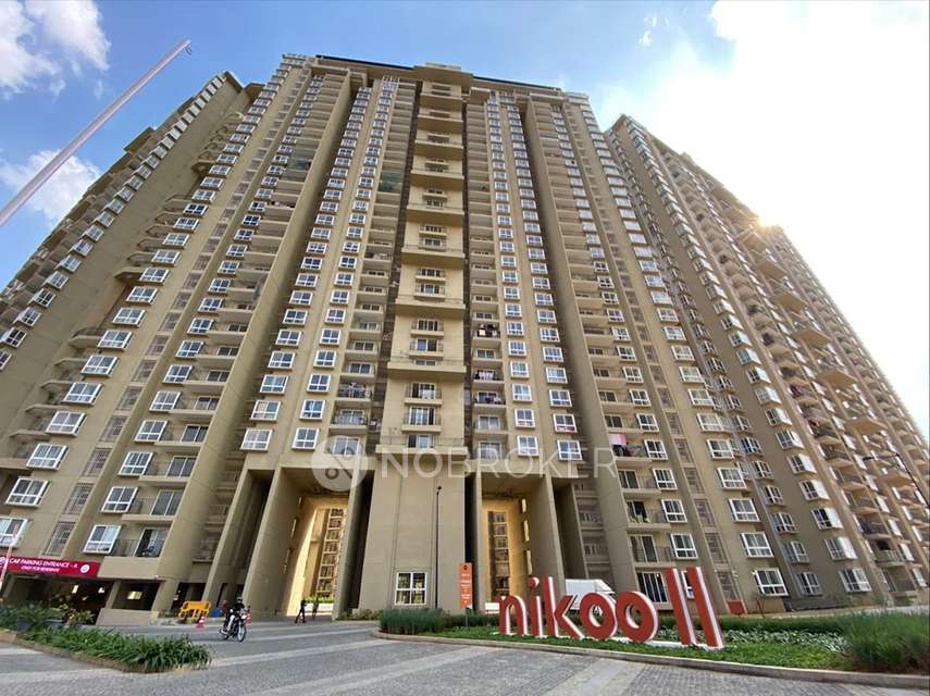 Single Room for Male In 3 BHK  In Bhartiya City Nikoo Homes Phase 2 In Thanisandra