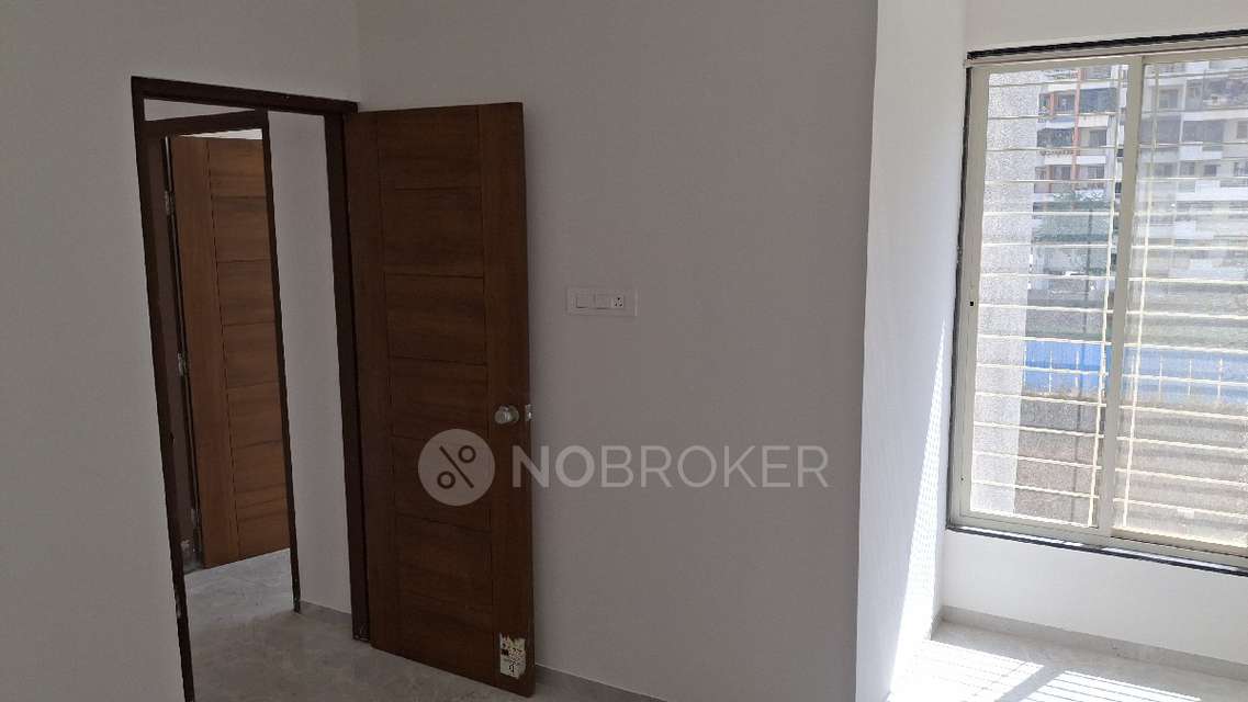 2 BHK Flat In Swastik Twin Tower for Rent  In Charholi Budruk