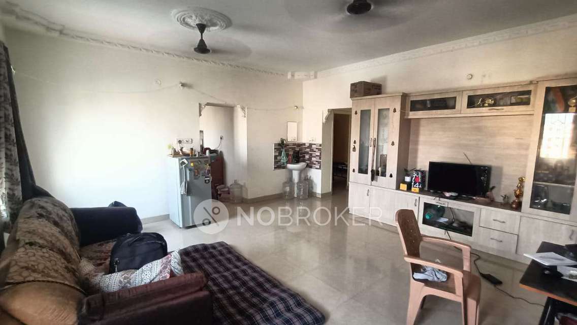 Single Room for Female In 2 BHK  In Shri Vishnu Pearlâs Apartment  In  Electronic City,  