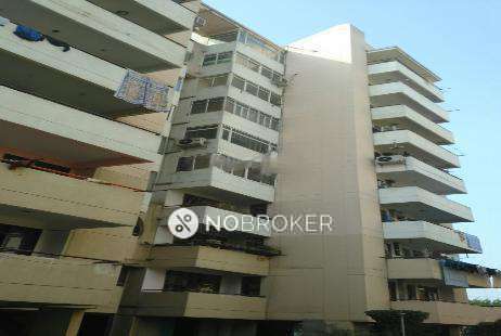 Single Room for Female In 2 BHK  In Ninex Karamyogi Apartments In Sector 10a
