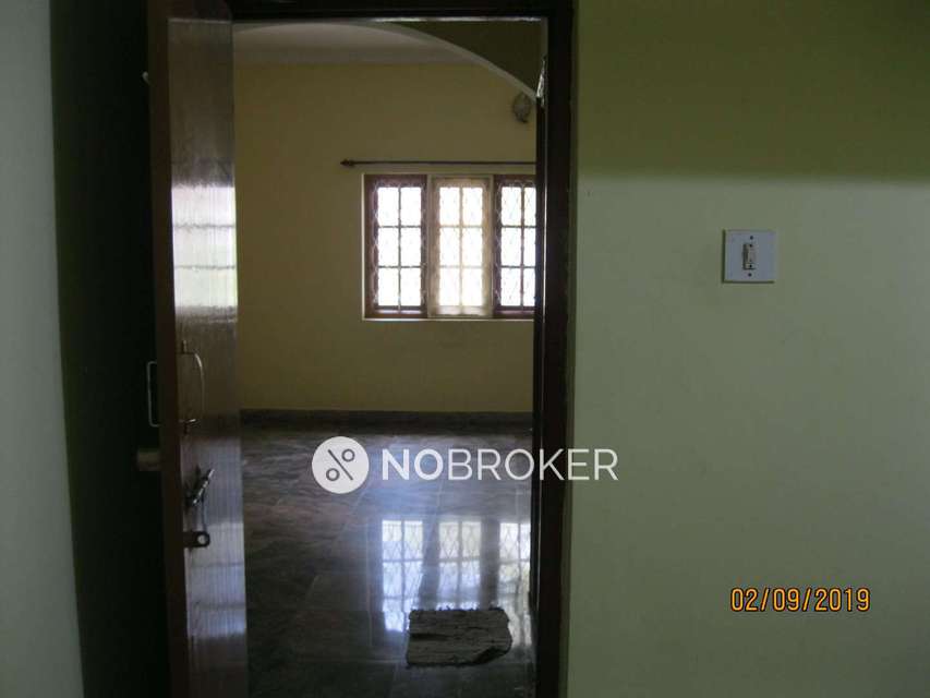 2 BHK Flat for Rent  In Hal Old Airport Road