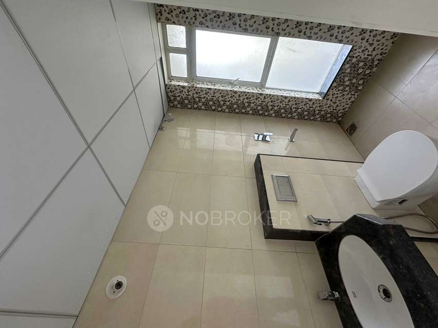 1 RK Flat In Godrej Park Ridge for Rent  In Manjari Budruk