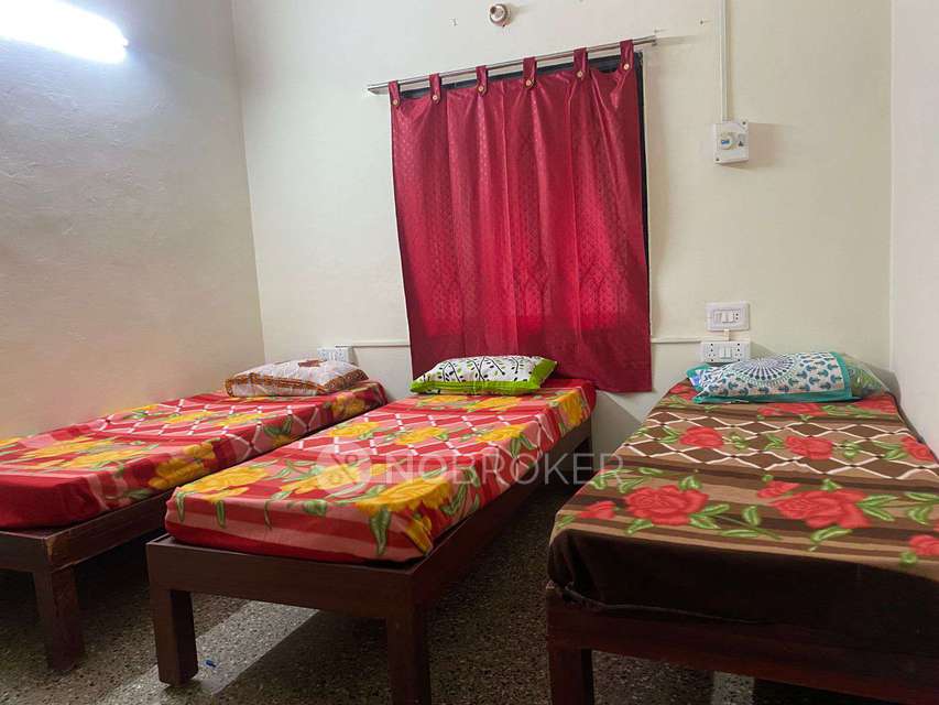 Godown/Warehouse in Vadapalani, Chennai for Rent 